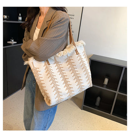Large Capacity Shoulder Bags