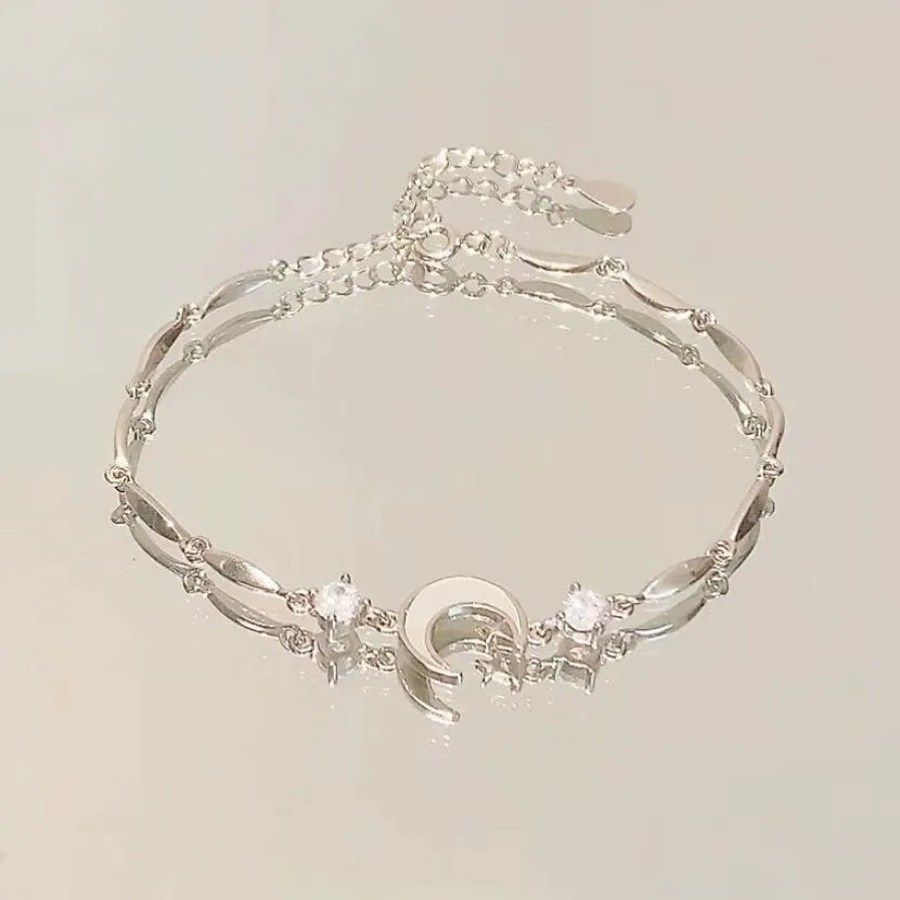 Elegant Crystal Flowers Bracelet