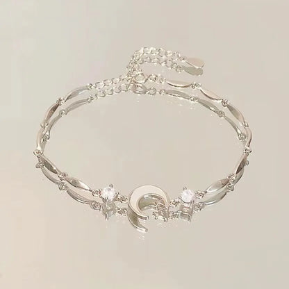 Elegant Crystal Flowers Bracelet