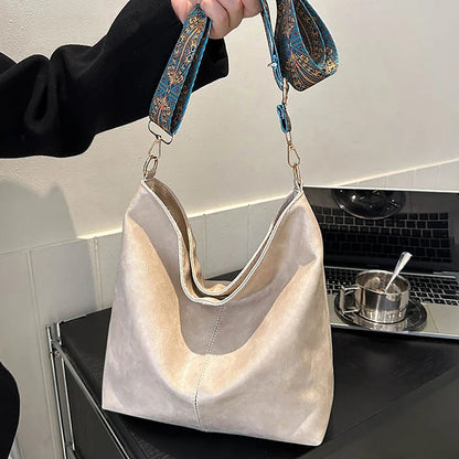 Wide Geometric Strap Shoulder Bag